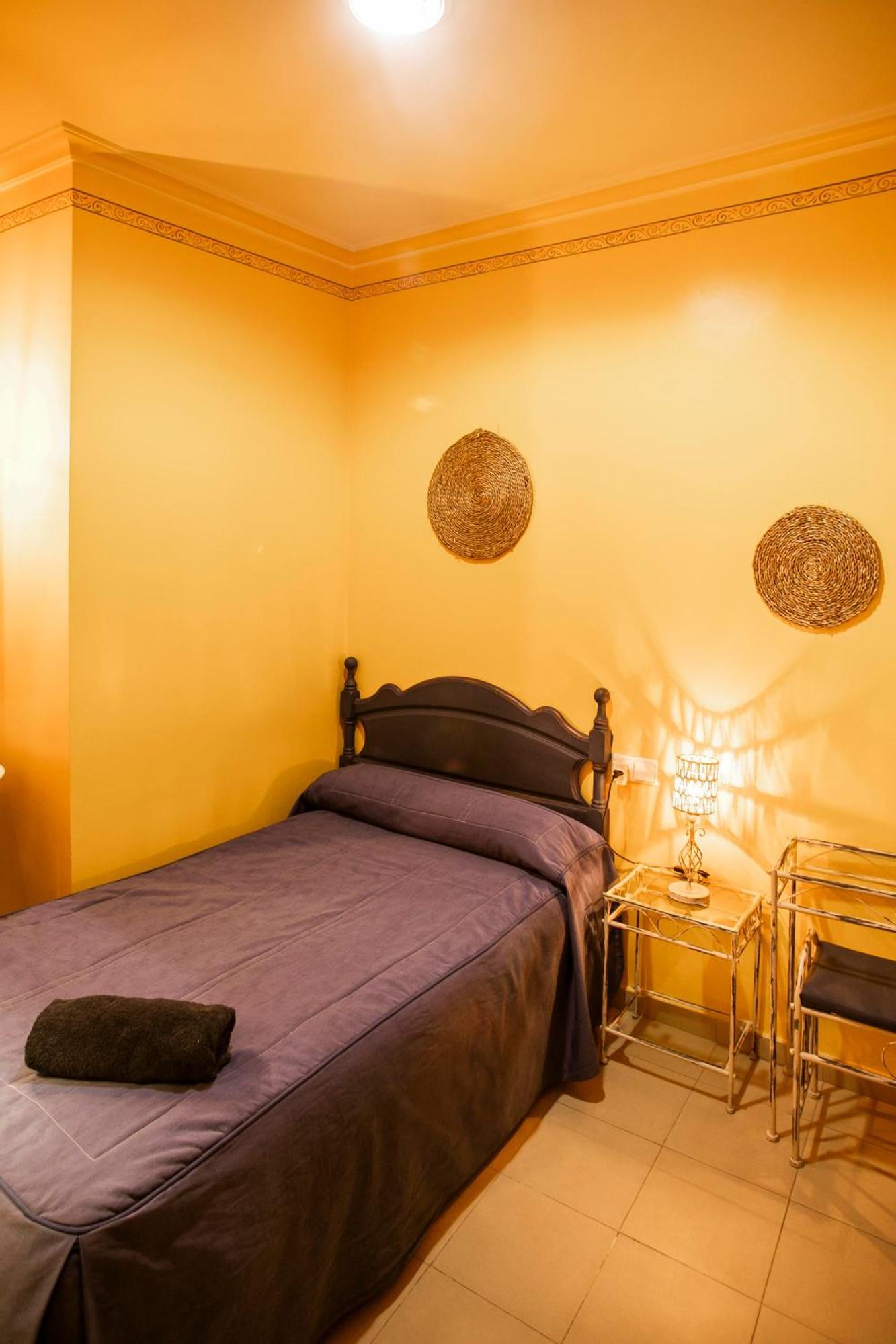 Pension Macarena Sevilla Bagian luar foto